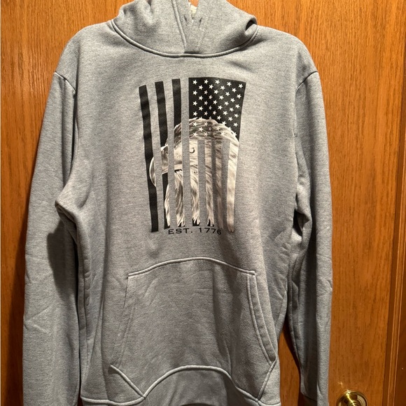 Men’s patriotic hoodie, sz large - Picture 2 of 4